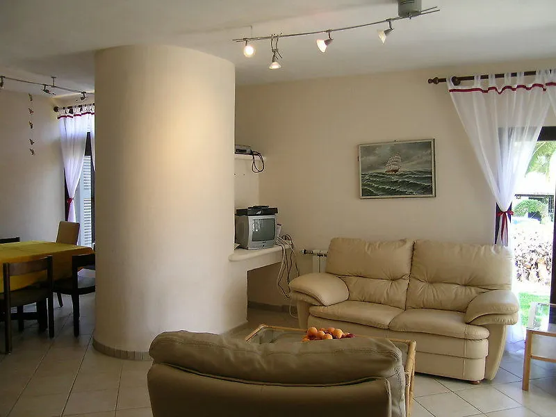 Hotel 108D - Three Bedroom Porto Cristo